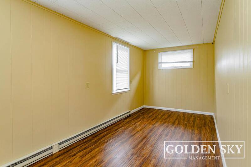 Apartment for rent at 1925 W Jackson St #1, Muncie, IN 47303