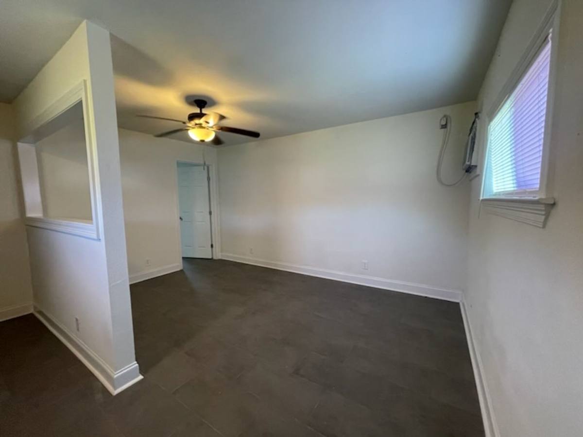 House for rent at 1300 1 2 Oklahoma, Lake Charles, LA 70607