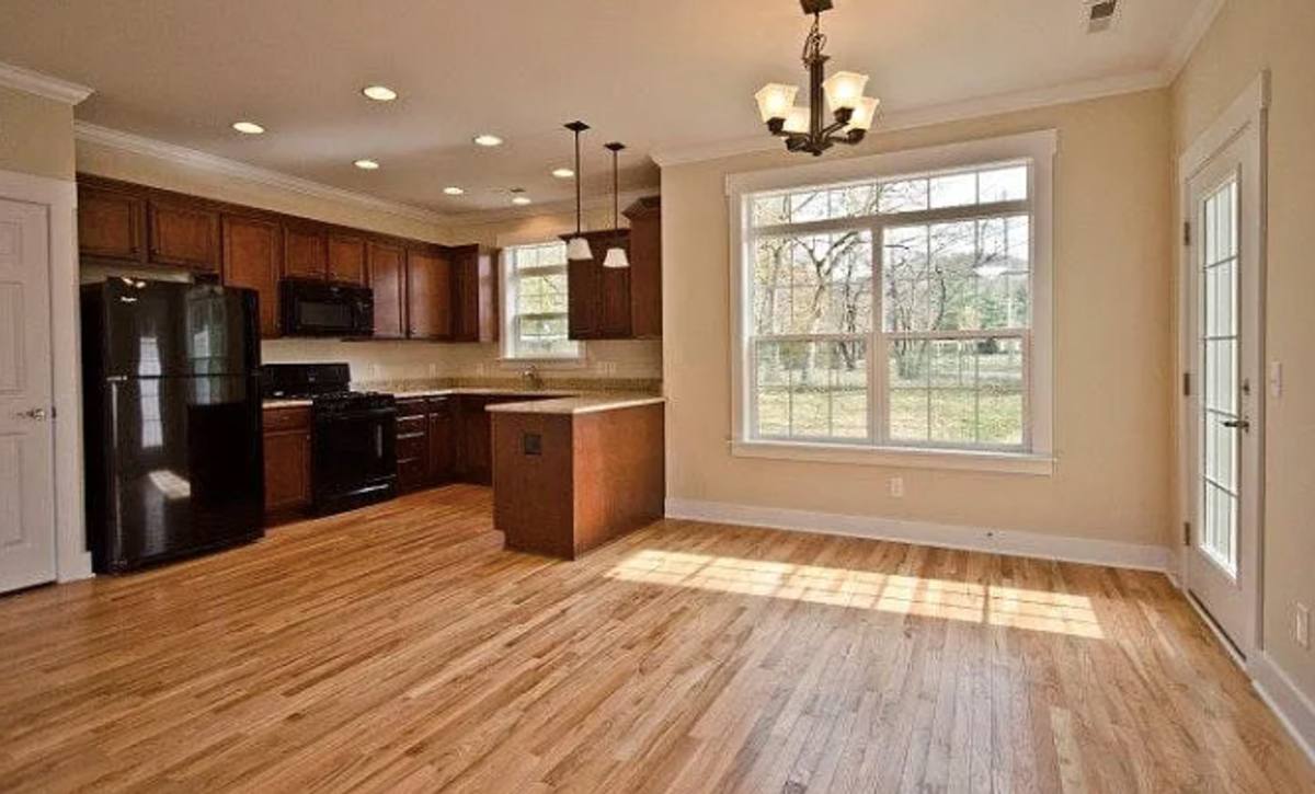 Townhouse for rent at 7 White Pine Dr, Black Mountain, NC 28711