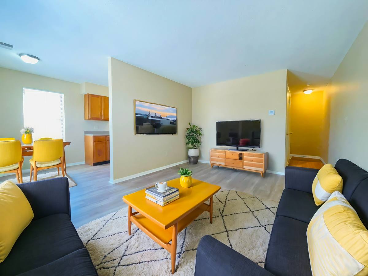 Apartment for rent at 1558 E 125th St, Olathe, KS 66061