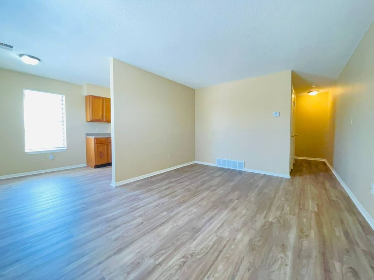 Apartment for rent at 1558 E 125th St, Olathe, KS 66061