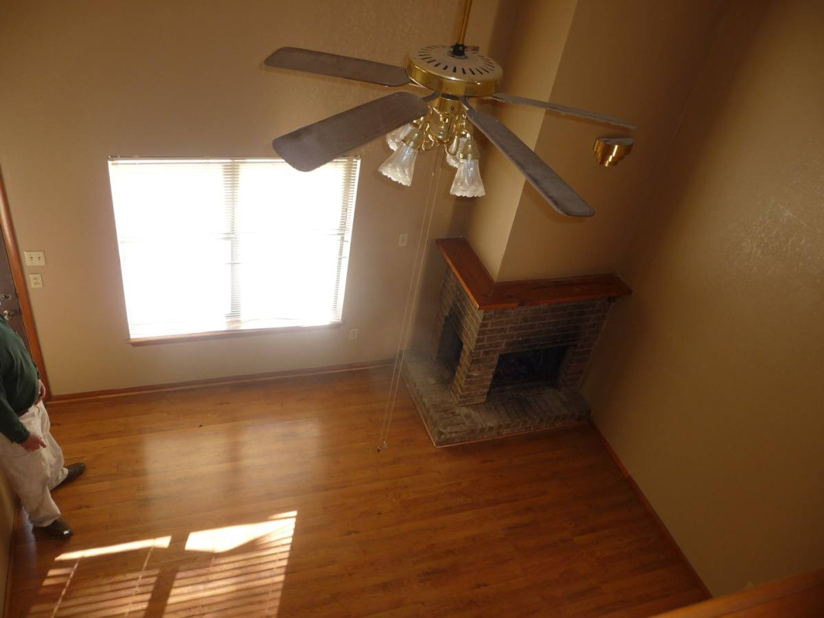 Apartment for rent at 2802 NE 9th St, Lawton, OK 73507