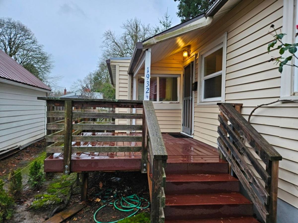 Apartment for rent at 1932 Chemeketa St NE, Salem, OR 97301