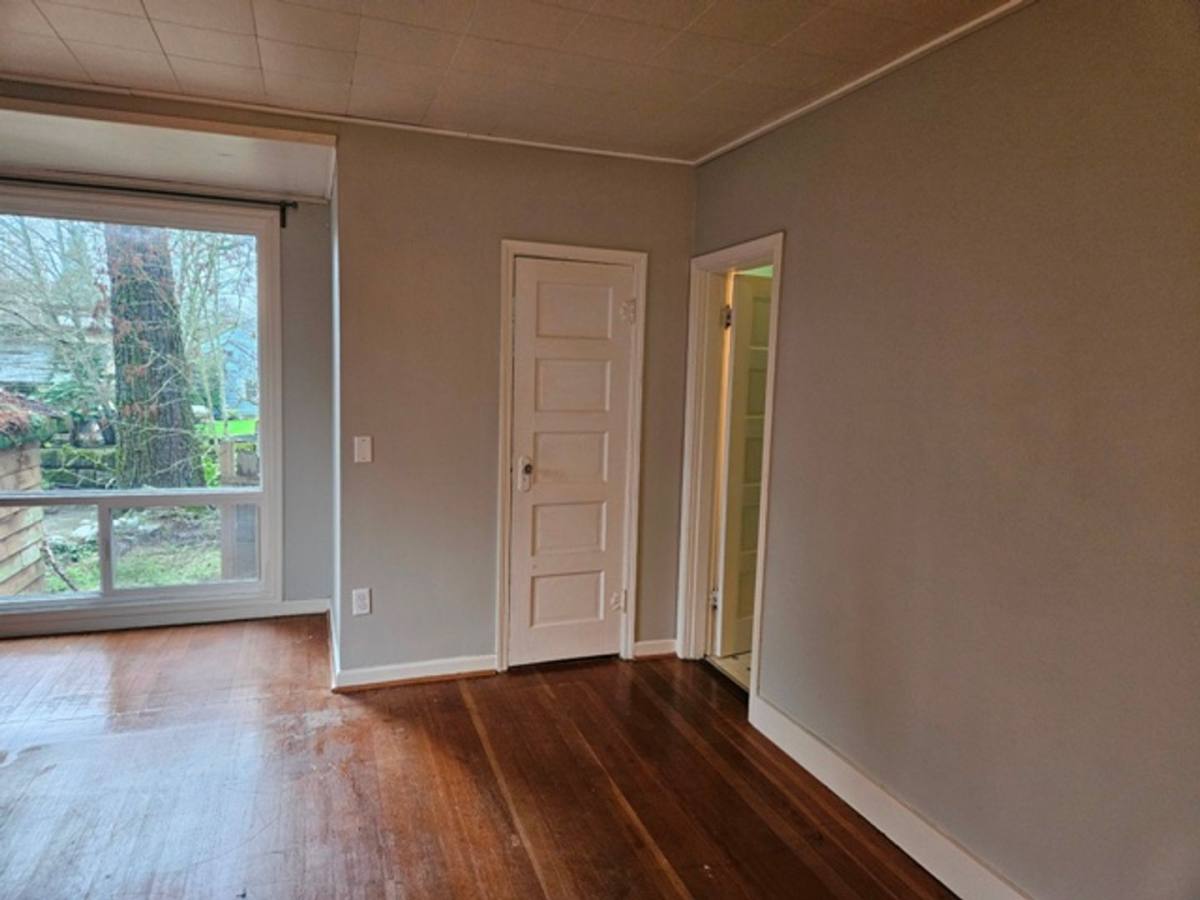 Apartment for rent at 1932 Chemeketa St NE, Salem, OR 97301