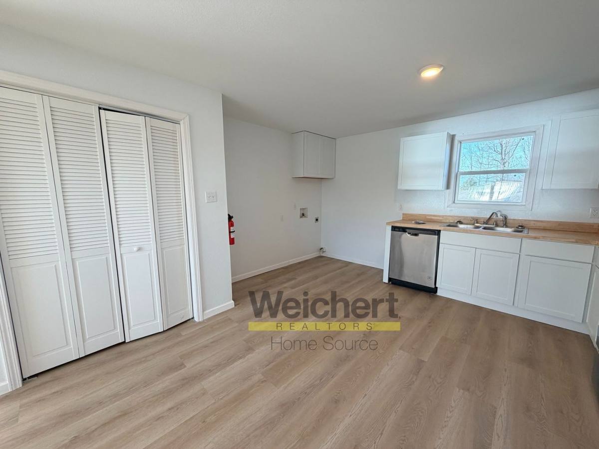 Apartment for rent at 1205 W Hunt St, Paragould, AR 72450