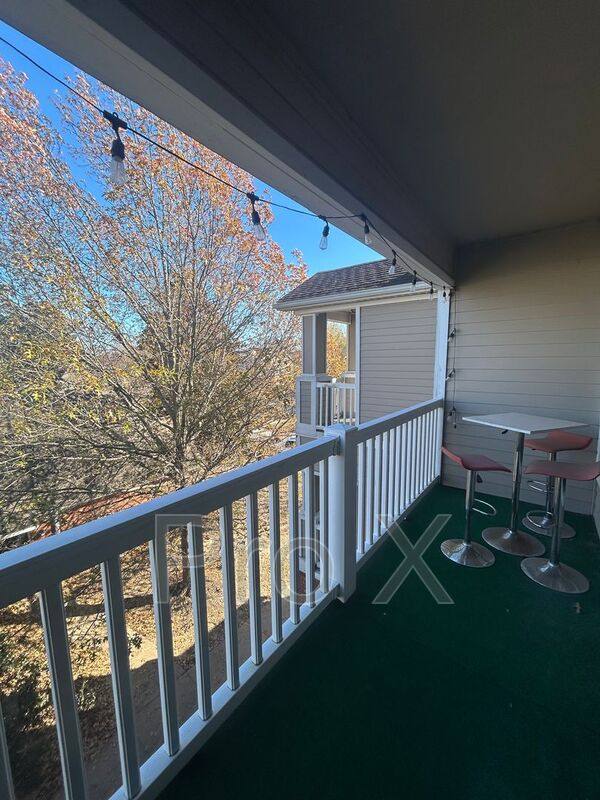 Condo for rent at 4230 NW Meadow Creek Circle #306, Fayetteville, AR 72703