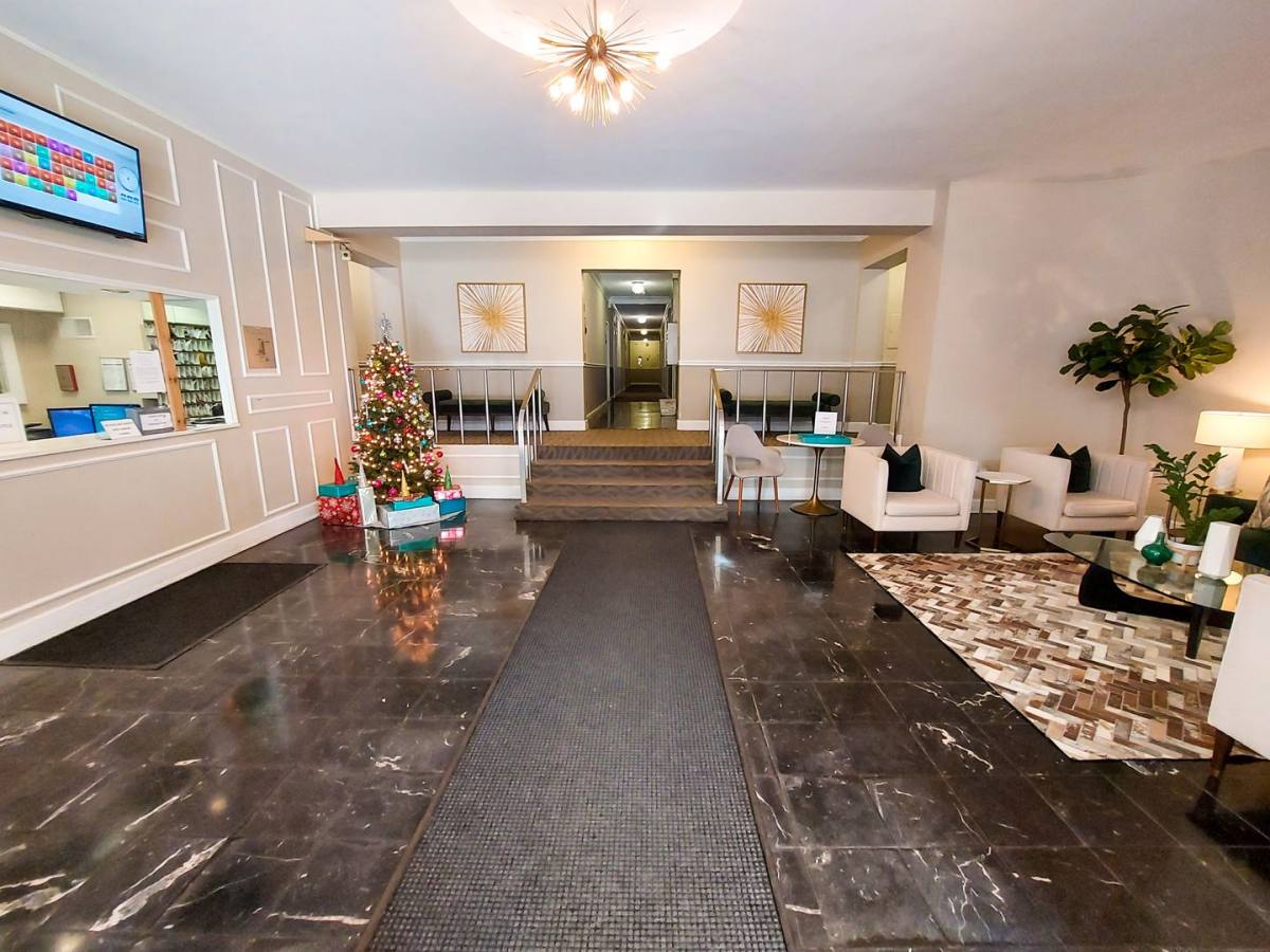 Apartment for rent at 1727 Massachusetts Ave NW, Washington, DC 20036