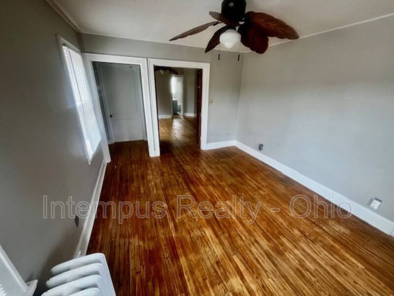 Apartment for rent at 4237 Vine St #4, Cincinnati, OH 45217