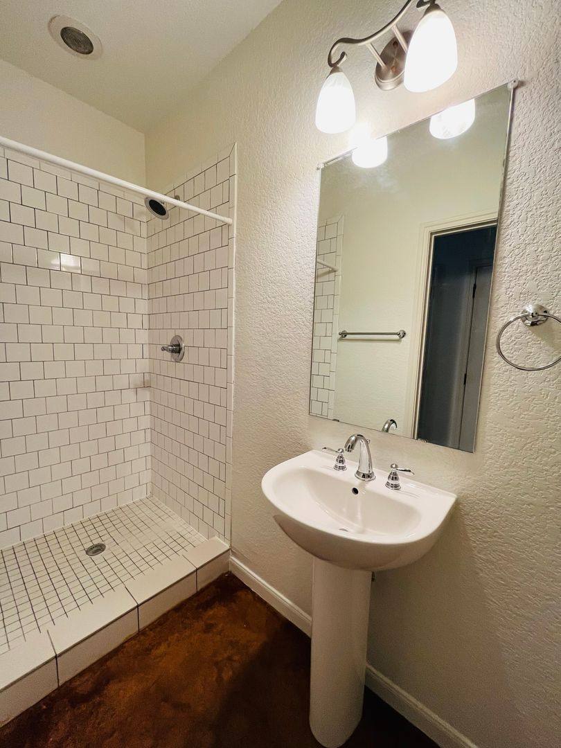 House for rent at 2801 Sandage Ave, Fort Worth, TX 76109