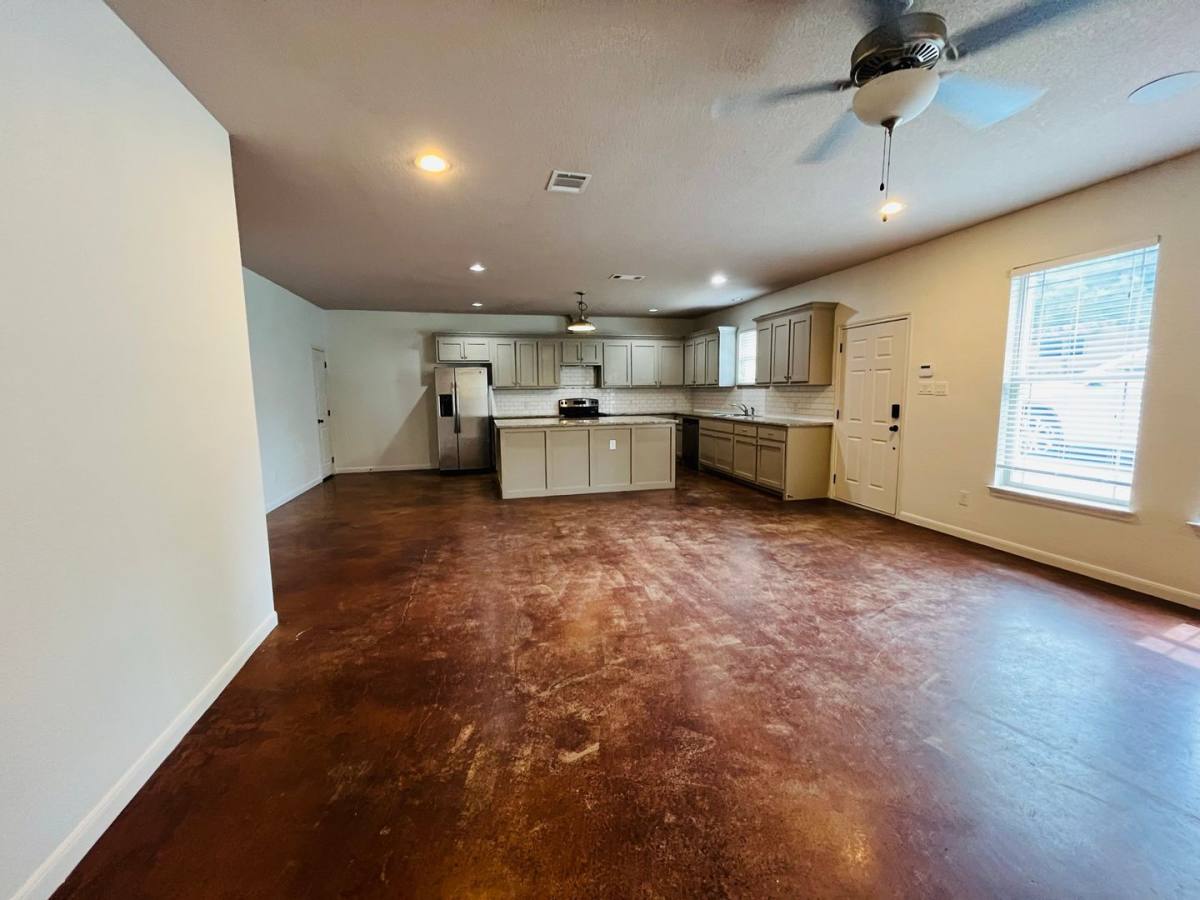 House for rent at 2801 Sandage Ave, Fort Worth, TX 76109