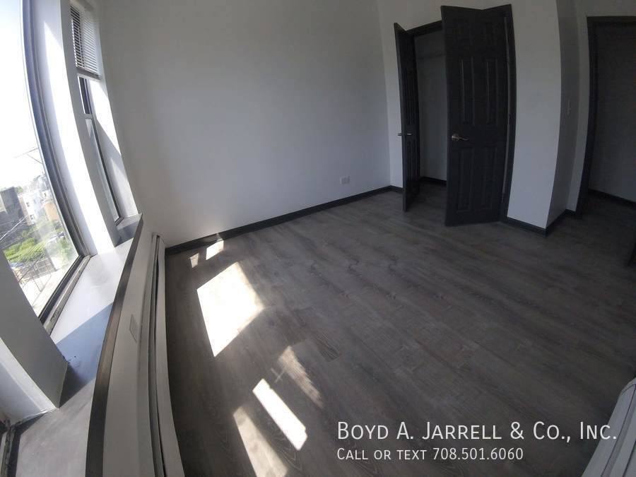 Apartment for rent at 68 E 57th St, Chicago, IL 60637