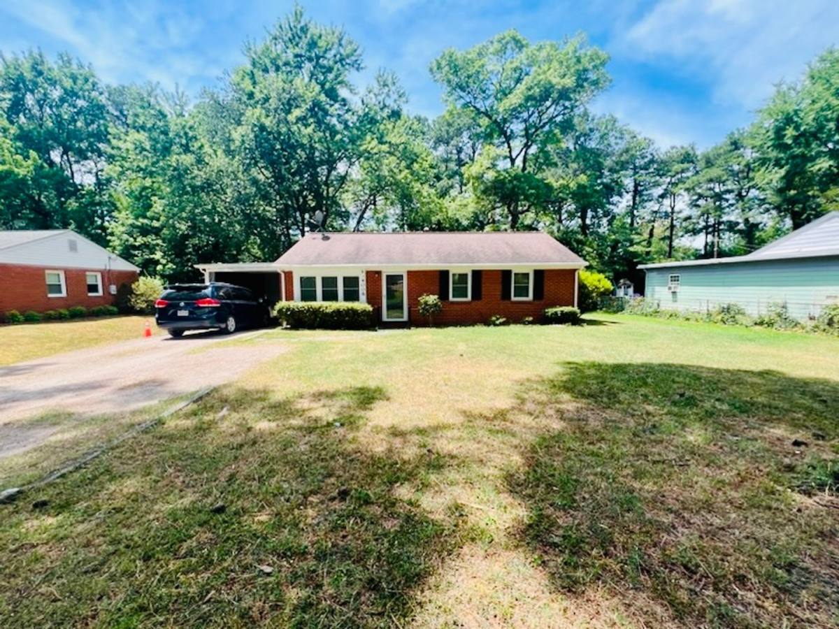 House for rent at 4008 Wilmont Dr, Richmond, VA 23222