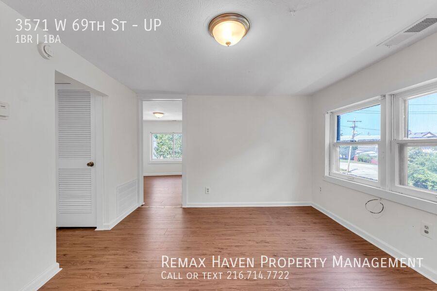 Apartment for rent at 3571 W 69th St #UP, Cleveland, OH 44102