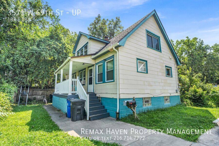 Apartment for rent at 3571 W 69th St #UP, Cleveland, OH 44102