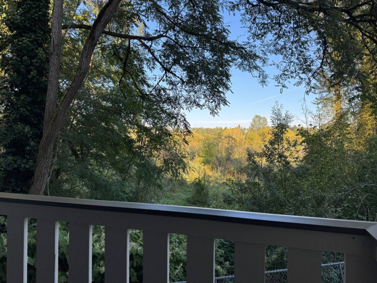 Condo for rent at 18200 73rd Ave NE, Kenmore, WA 98028