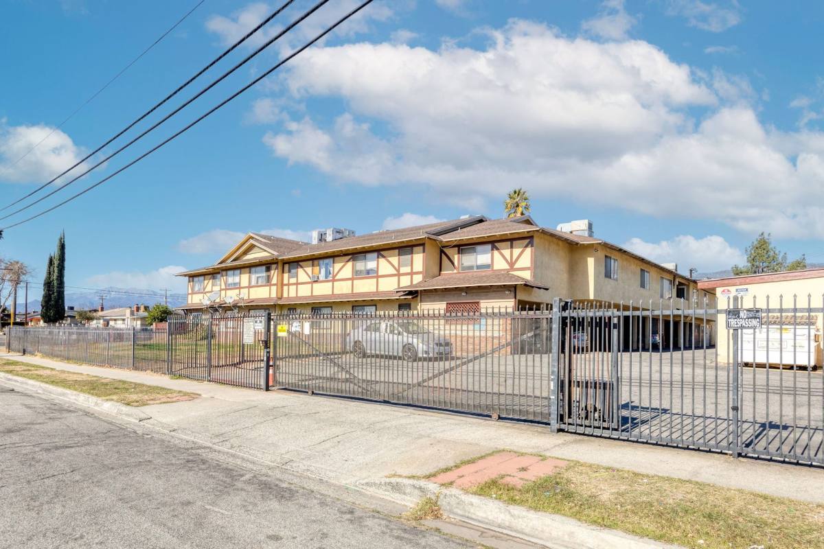 Apartment for rent at 2761 N Golden Ave, San Bernardino, CA 92404