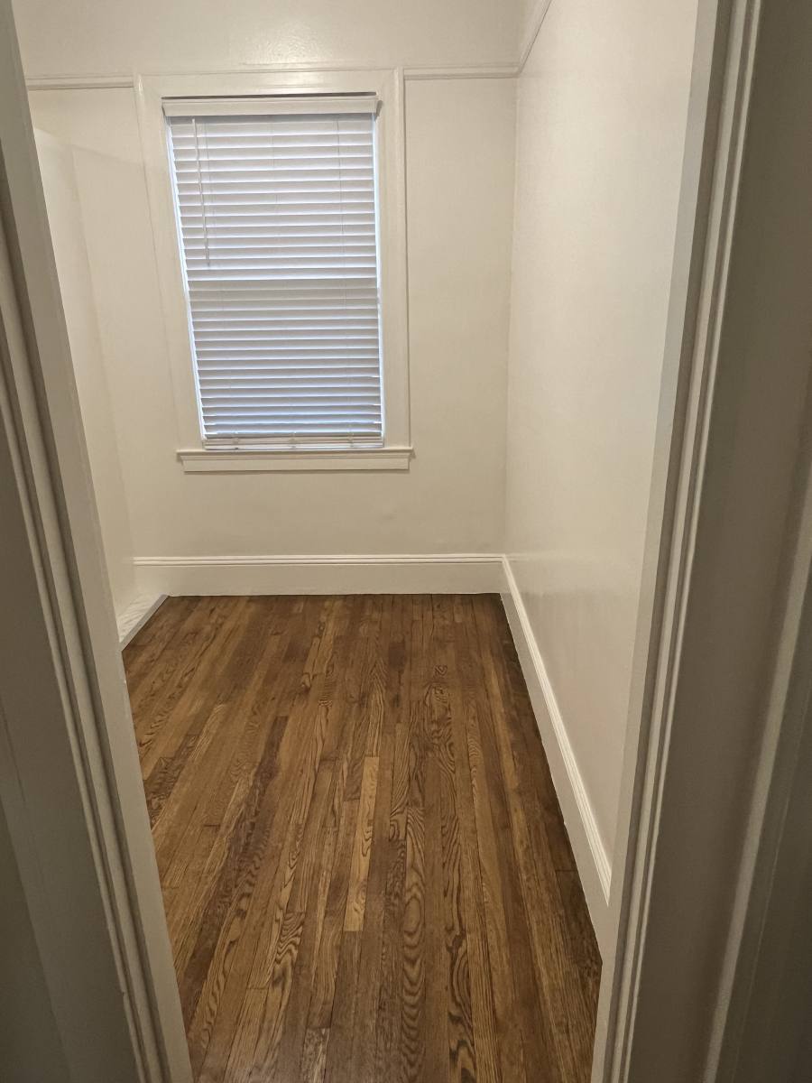 Apartment for rent at 3860 California St #1, San Francisco, CA 94118