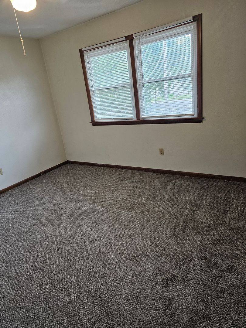 824 Sixth St, Bowling Green, OH 43402 - Apartment for Rent - Image 4