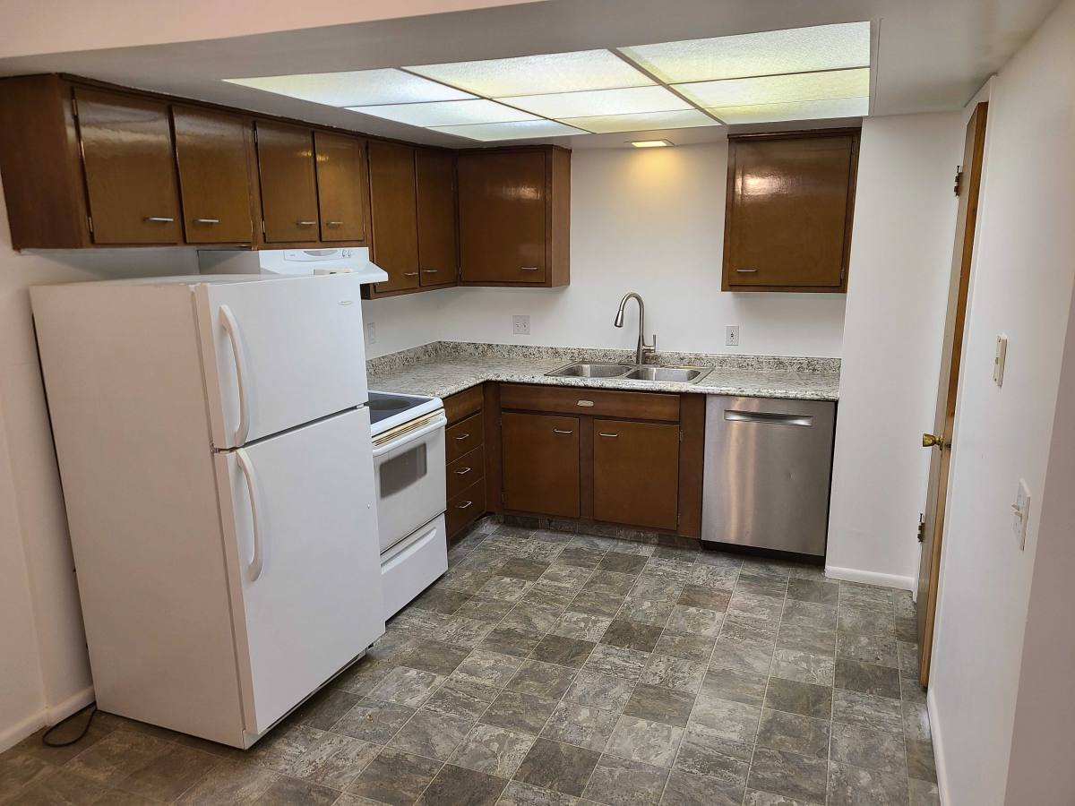 Apartment for rent at 123 Q St, Salt Lake City, UT 84103