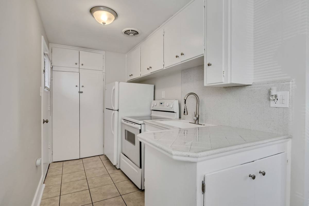Apartment for rent at 573 E 1st Ave, Salt Lake City, UT 84103
