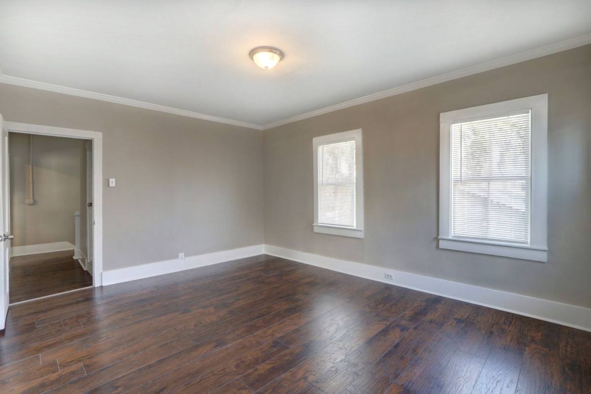 Apartment for rent at 2425 Drayton St, Savannah, GA 31401