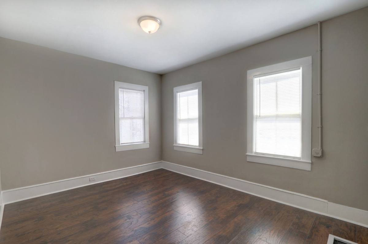 Apartment for rent at 2425 Drayton St, Savannah, GA 31401