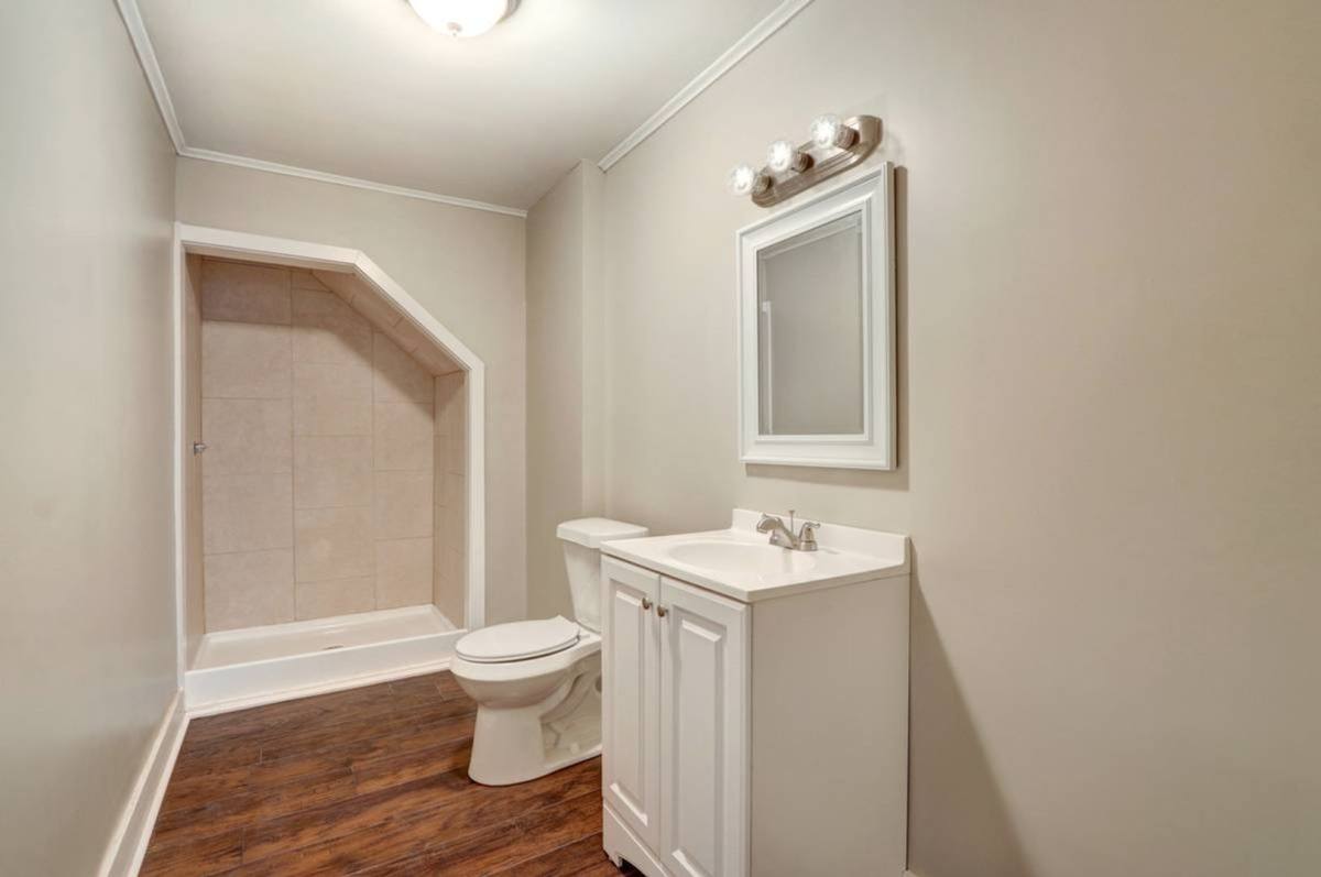 Apartment for rent at 2425 Drayton St, Savannah, GA 31401