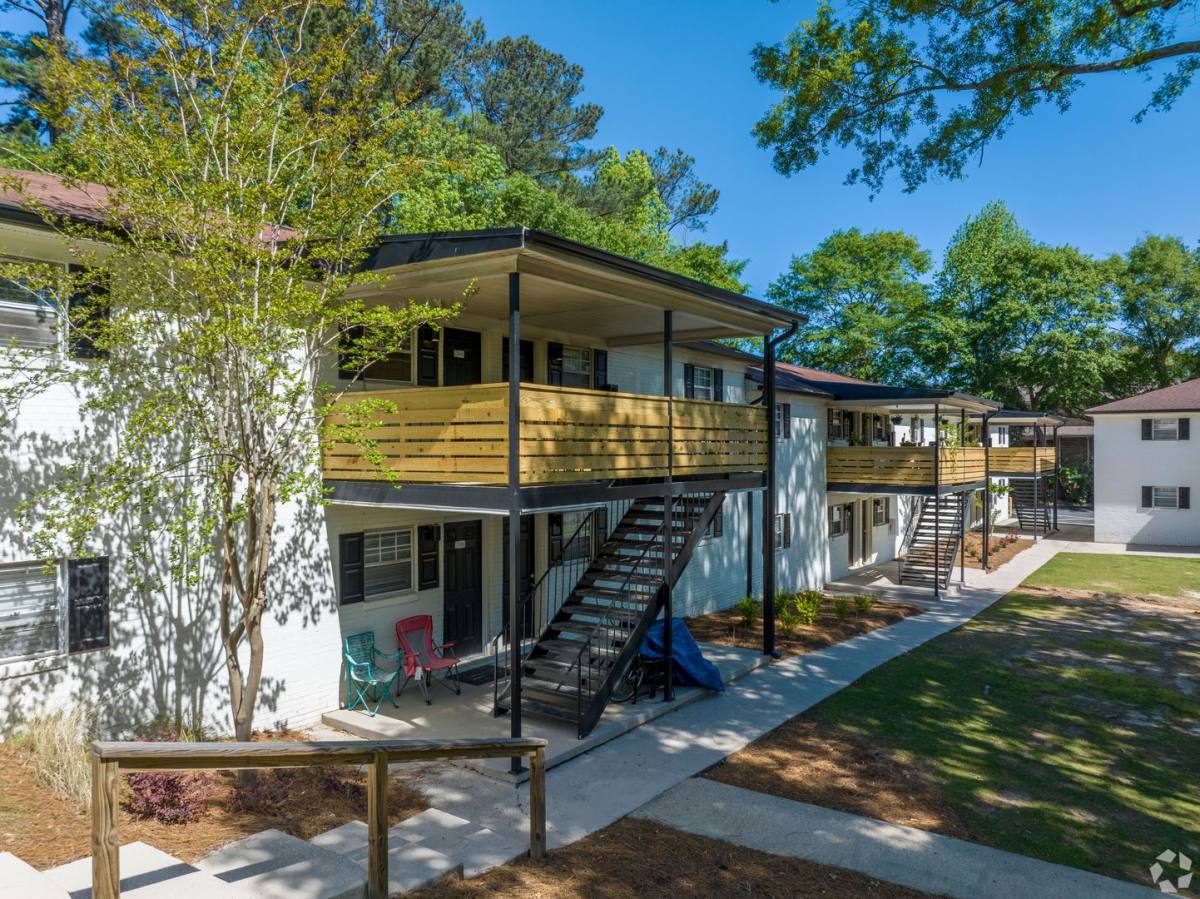 Apartment for rent at 640 N Ross St, Auburn, AL 36830