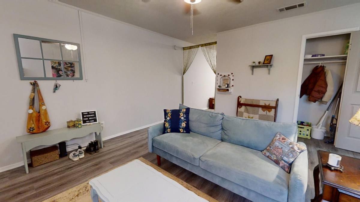 Apartment for rent at 640 N Ross St, Auburn, AL 36830