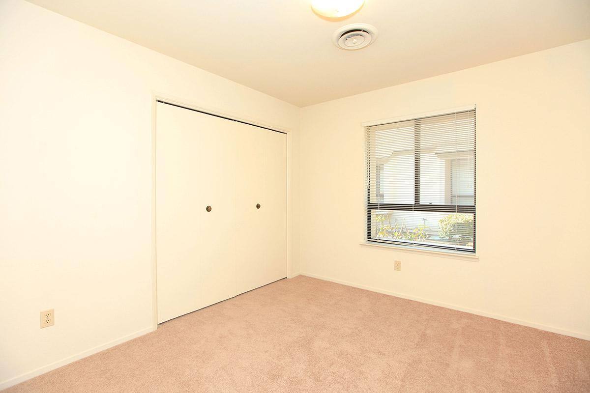 Apartment for rent at 7601 Olympia Dr, Bakersfield, CA 93309