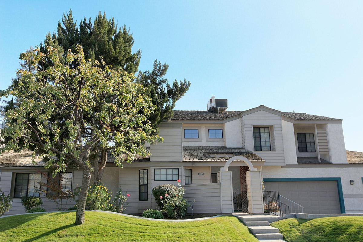 Apartment for rent at 7601 Olympia Dr, Bakersfield, CA 93309