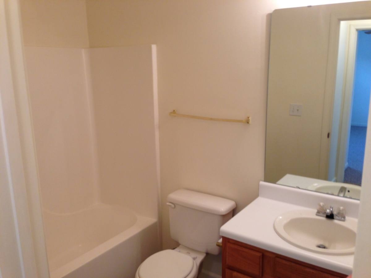Apartment for rent at 1716 Hillyer Robinson Industrial Parkway, Oxford, AL 36203