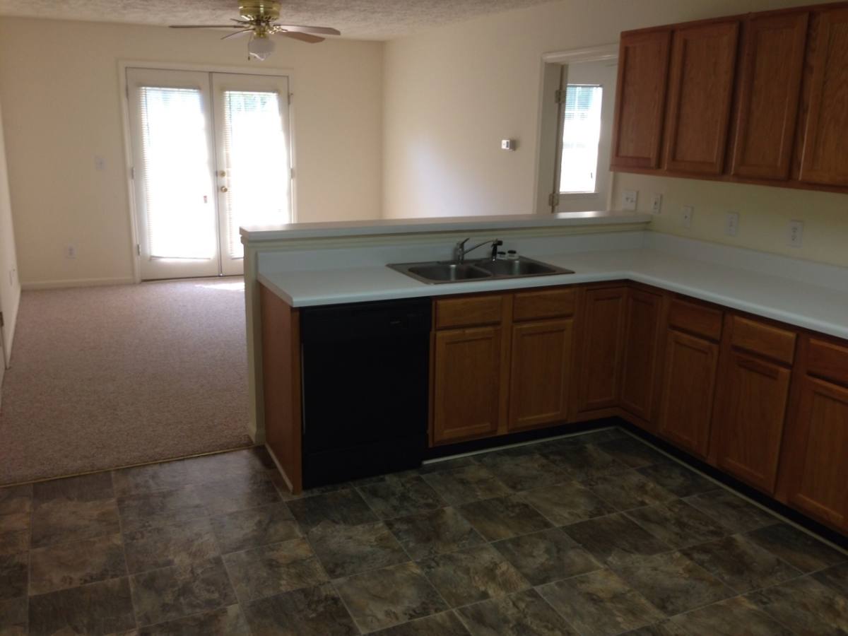 Apartment for rent at 1716 Hillyer Robinson Industrial Parkway, Oxford, AL 36203