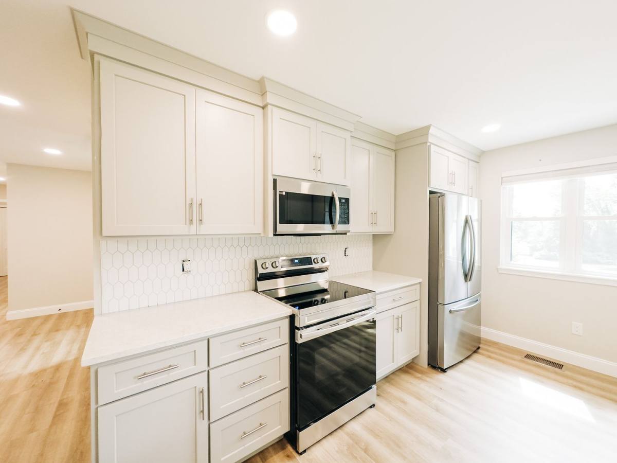 Apartment for rent at 208 E 16th St, Bloomington, IN 47408