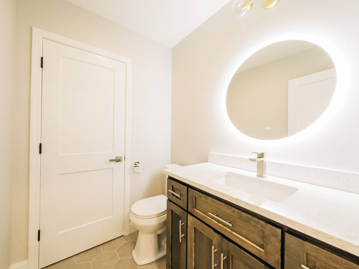 Apartment for rent at 208 E 16th St, Bloomington, IN 47408
