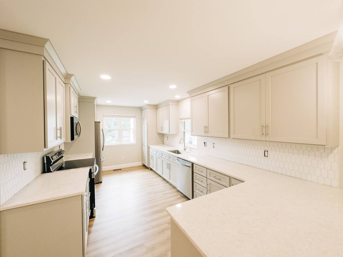 Apartment for rent at 208 E 16th St, Bloomington, IN 47408