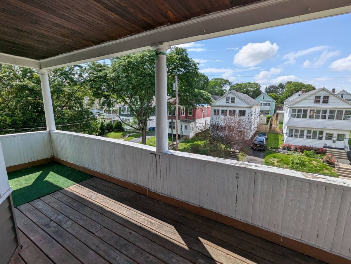 Apartment for rent at 69 Winthrop Ave, Albany, NY 12203