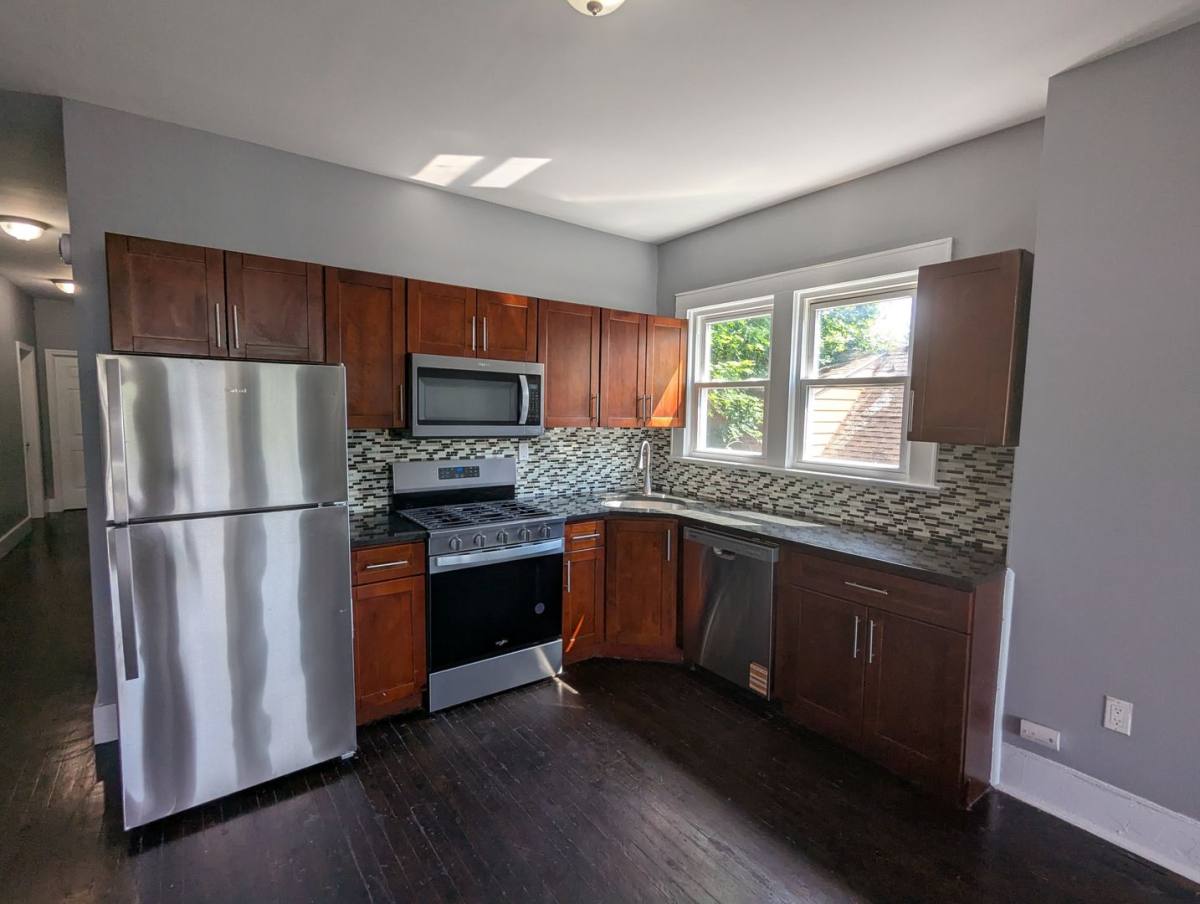Apartment for rent at 69 Winthrop Ave, Albany, NY 12203