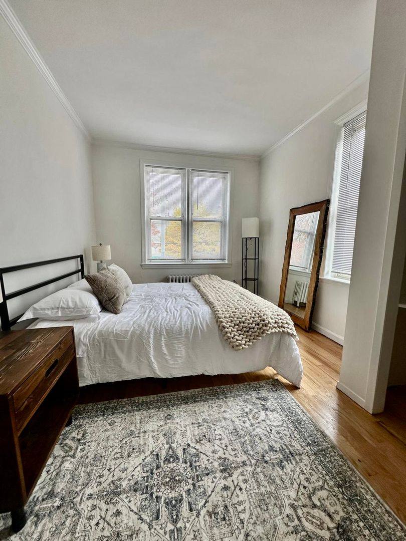 Apartment for rent at 2423 Cambreleng Ave, Bronx, NY 10458