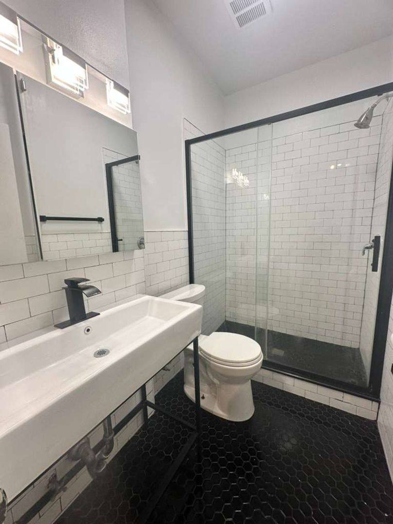 Apartment for rent at 2423 Cambreleng Ave, Bronx, NY 10458