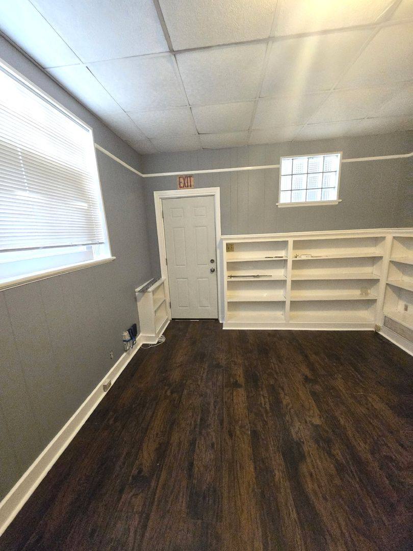 Apartment for rent at 8 Saint John St, West Warwick, RI 02893