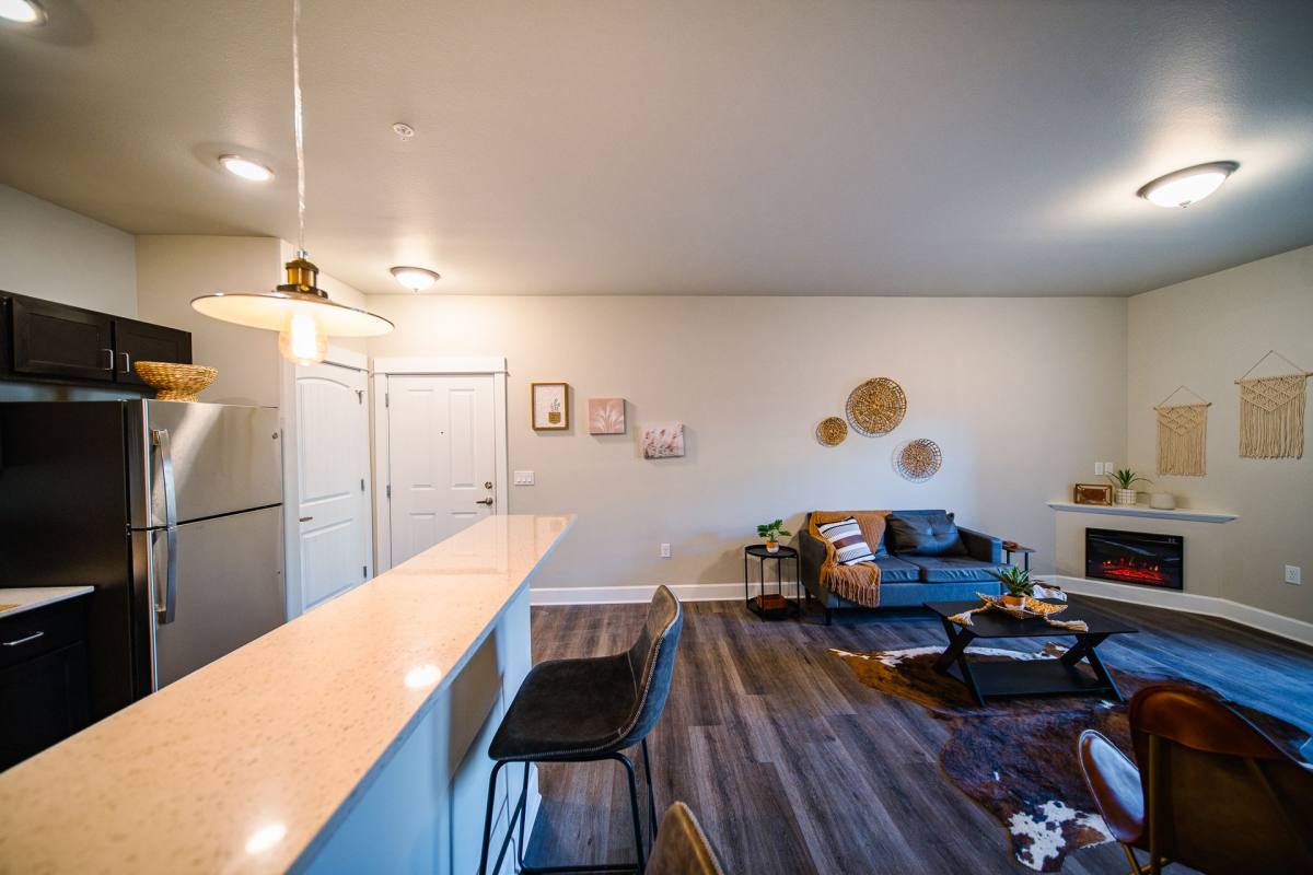 Apartment for rent at 1392 SE Yarrow Ave, Madras, OR 97741