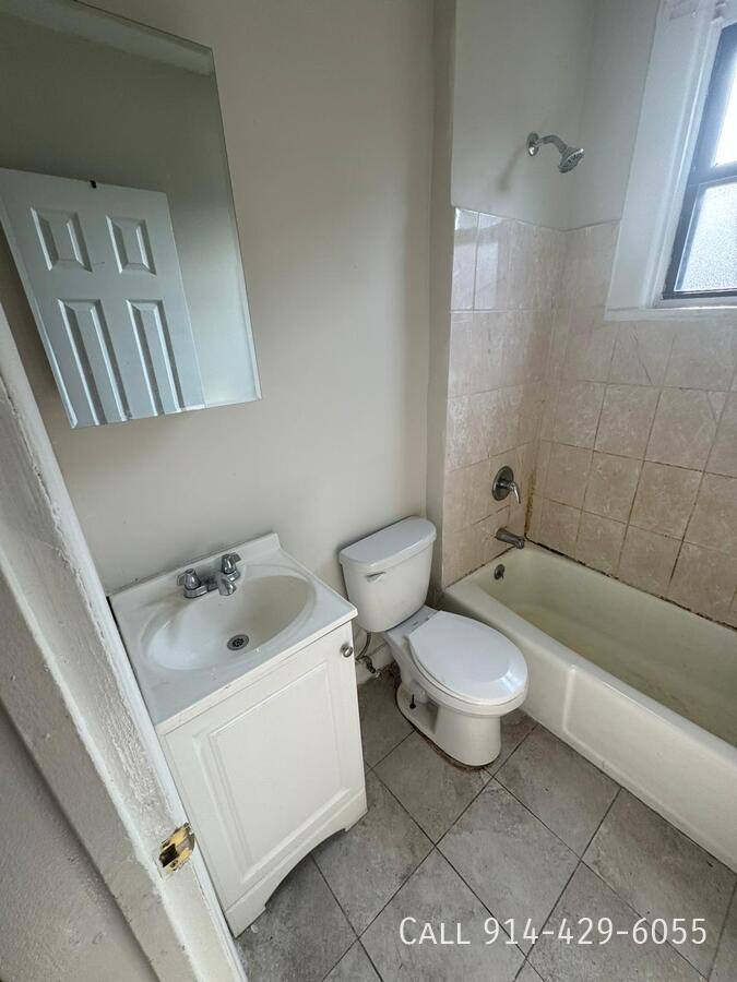 Apartment for rent at 35 Garfield St #2E, Yonkers, NY 10701