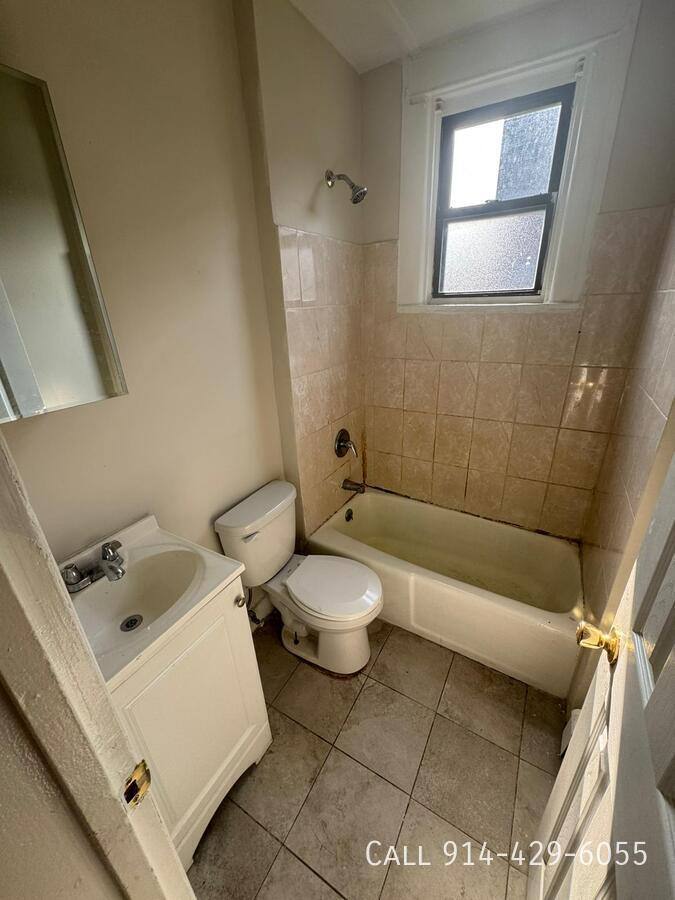 Apartment for rent at 35 Garfield St #2E, Yonkers, NY 10701