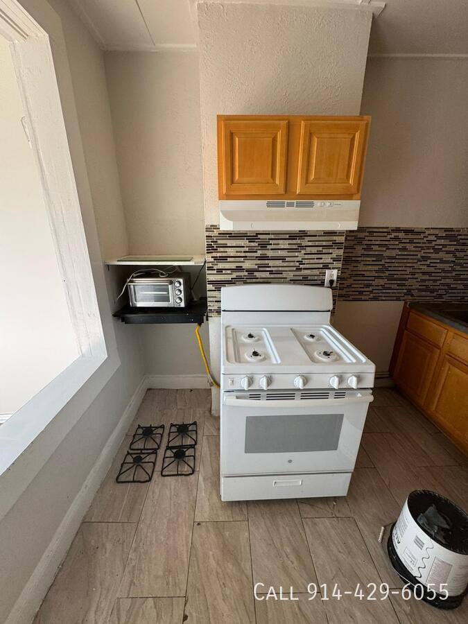 Apartment for rent at 35 Garfield St #2E, Yonkers, NY 10701