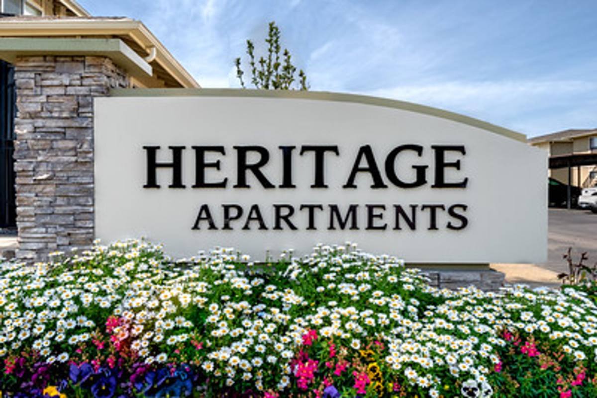 Apartment for rent at 1169 Beverly Dr, Lemoore, CA 93245