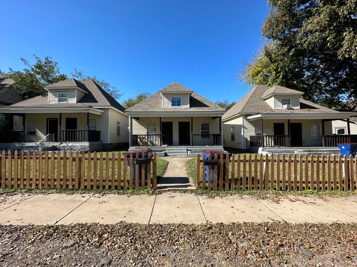 Apartment for rent at 910 S 19th St #A, Fort Smith, AR 72901