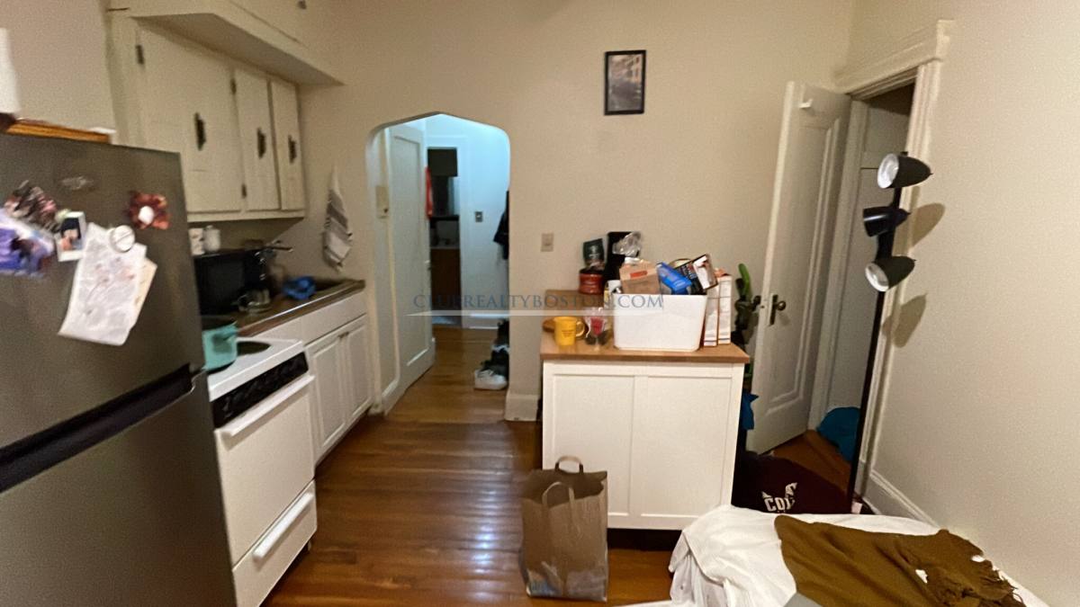 Apartment for rent at 70 Strathmore Rd #11A, Brighton, MA 02135