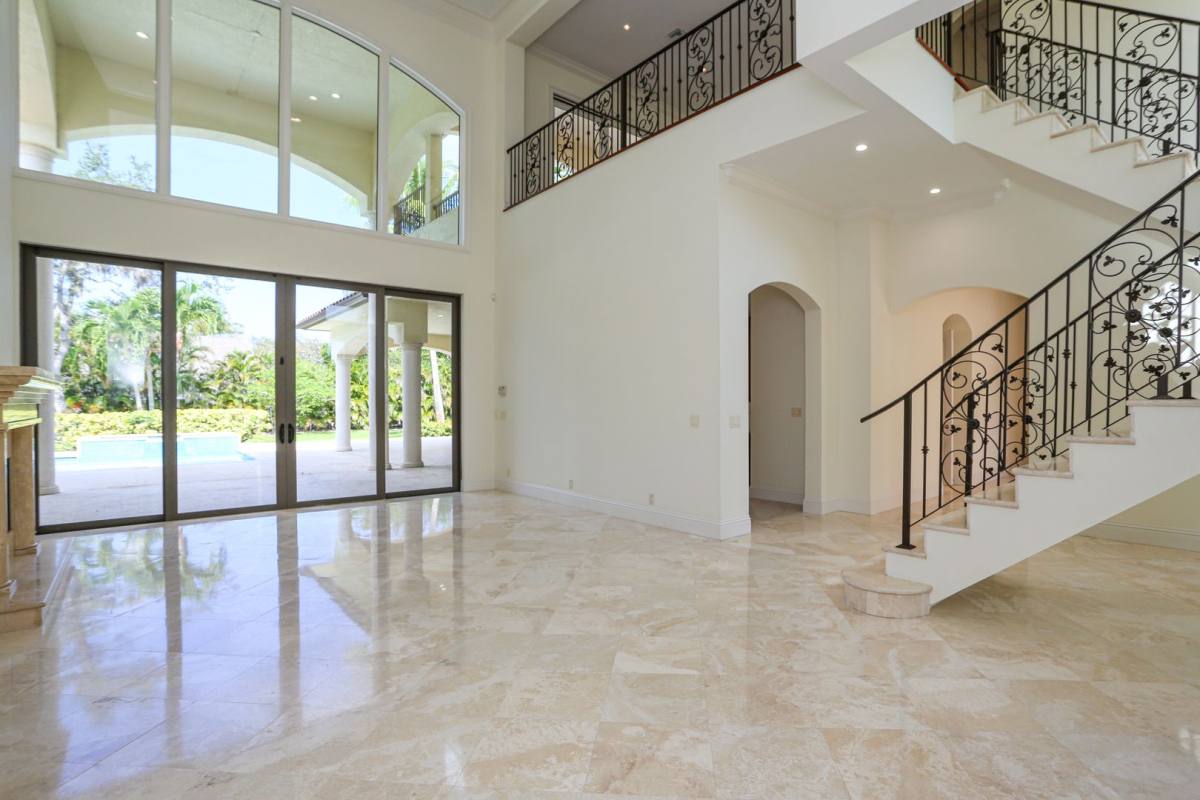 House for rent at 823 Cassena Rd, Naples, FL 34108