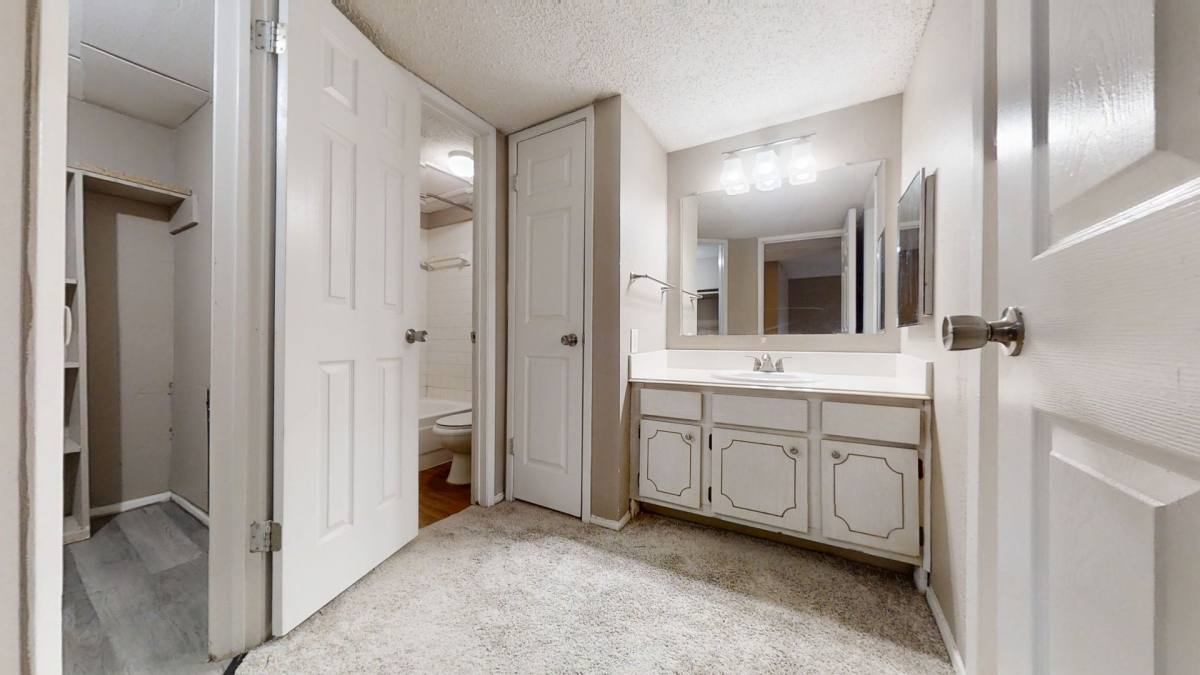 Colony of San Marcos, 1631 Aquarena Springs Dr, San Marcos, TX 78666 - Apartment for Rent - Image 8
